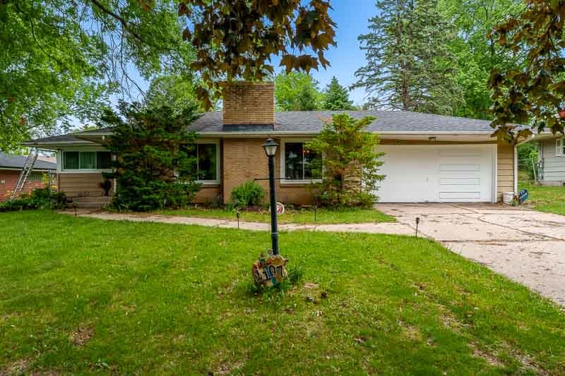 1107 Pine Valley Drive Rockford IL 61107