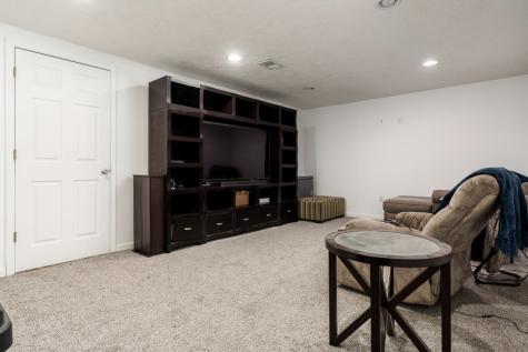 1107 Pine Valley Drive Rockford IL 61107