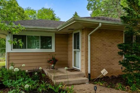 1107 Pine Valley Drive Rockford IL 61107