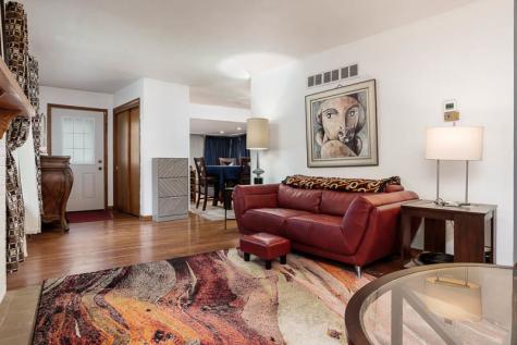 1107 Pine Valley Drive Rockford IL 61107