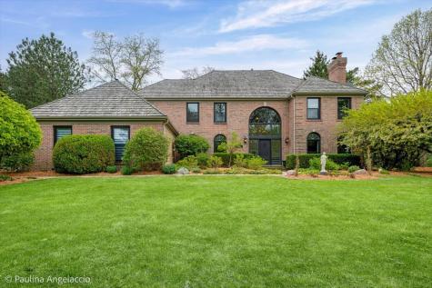 27137 West Fenview Drive Tower Lakes IL 60010