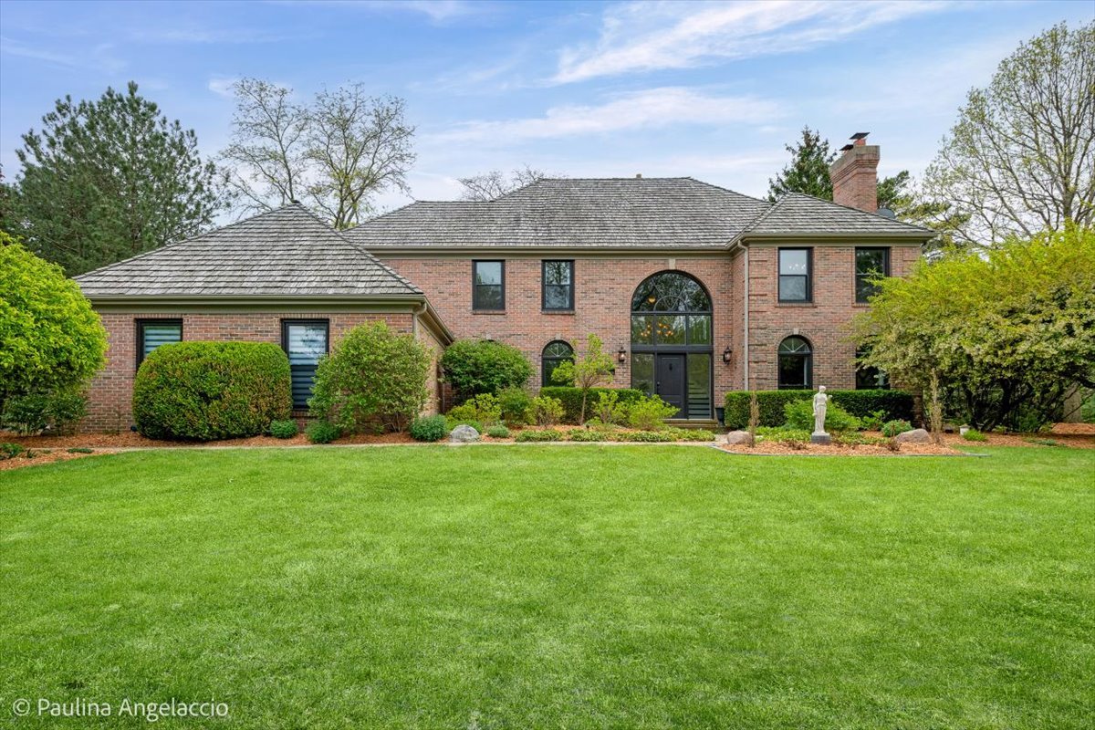 27137 West Fenview Drive Tower Lakes IL 60010