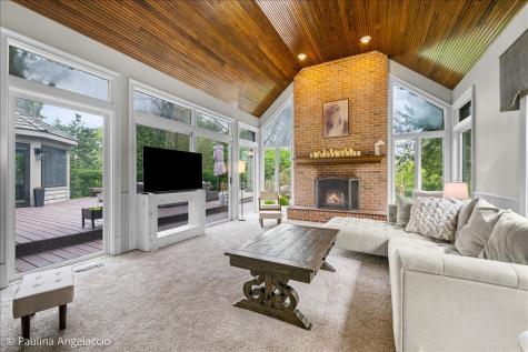27137 West Fenview Drive Tower Lakes IL 60010
