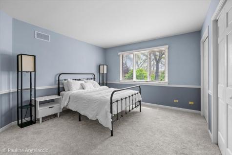 27137 West Fenview Drive Tower Lakes IL 60010