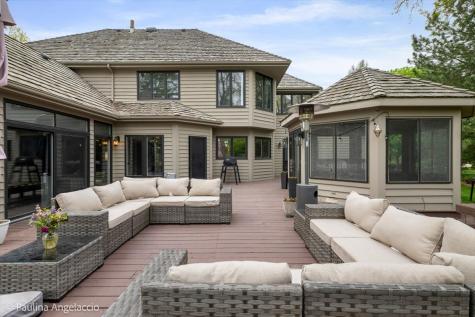 27137 West Fenview Drive Tower Lakes IL 60010