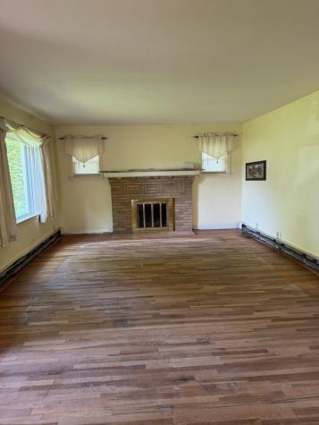 4442 Safford Road Rockford IL 61101