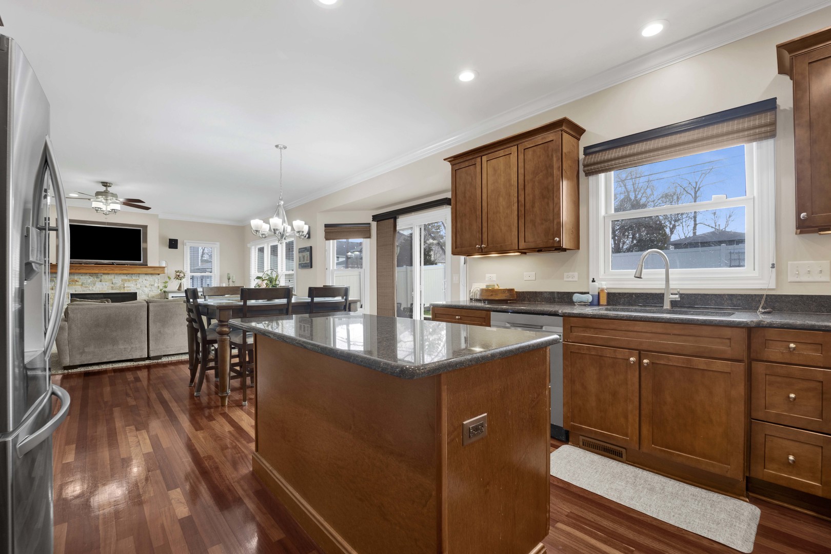 117 South Grant Street Westmont IL 60559