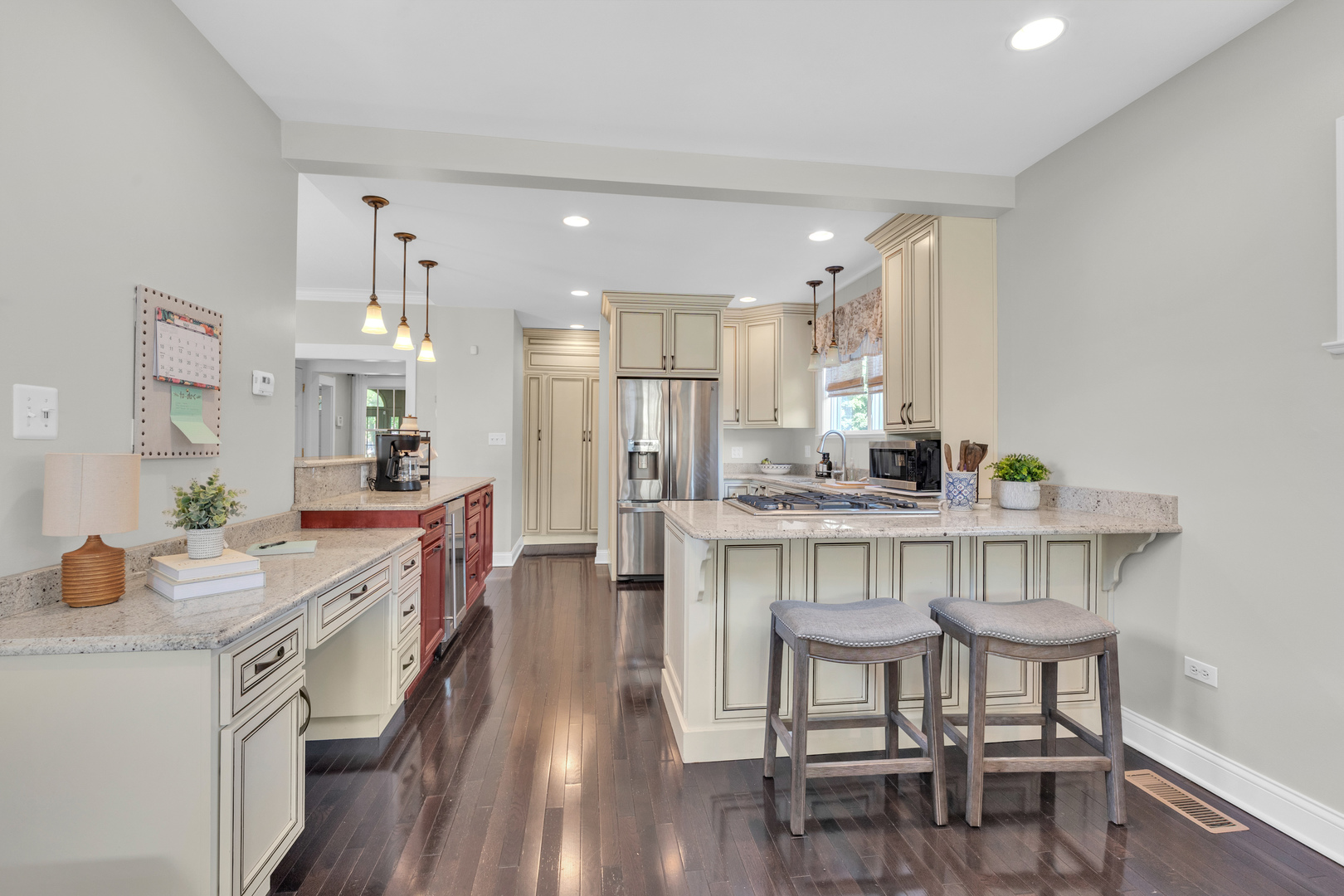 10520 South Hamilton Avenue Chicago IL 60643
