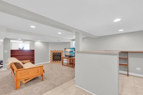 10520 South Hamilton Avenue Chicago IL 60643