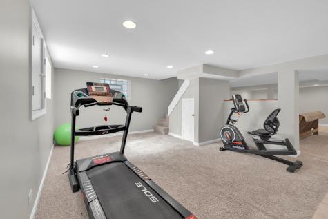 10520 South Hamilton Avenue Chicago IL 60643