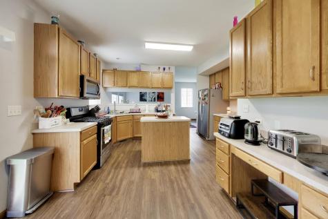 527 West Mara Lynn Court Round Lake IL 60073