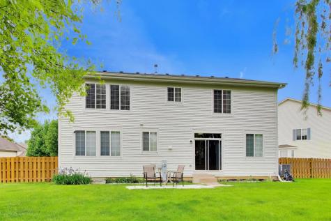 527 West Mara Lynn Court Round Lake IL 60073
