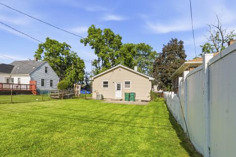 1105 North William Street Joliet IL 60435