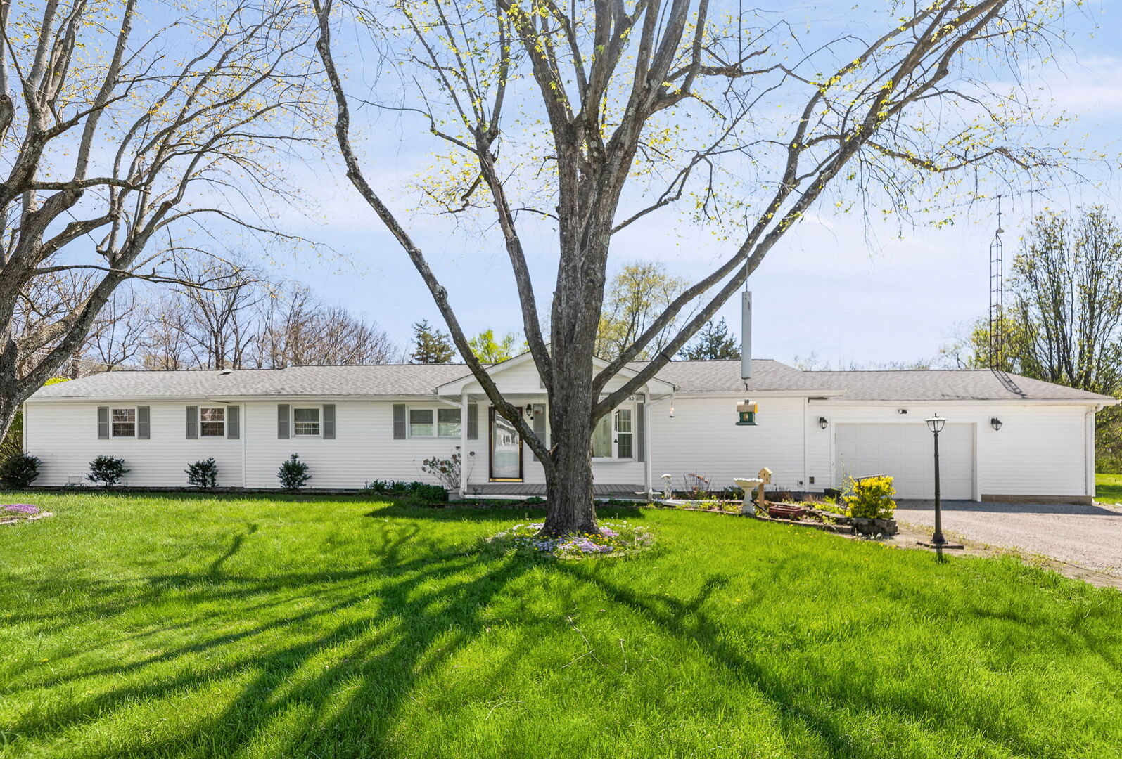 3192 Nation Road Salem IL 62881