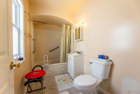10211 South Eberhart Avenue Chicago IL 60628