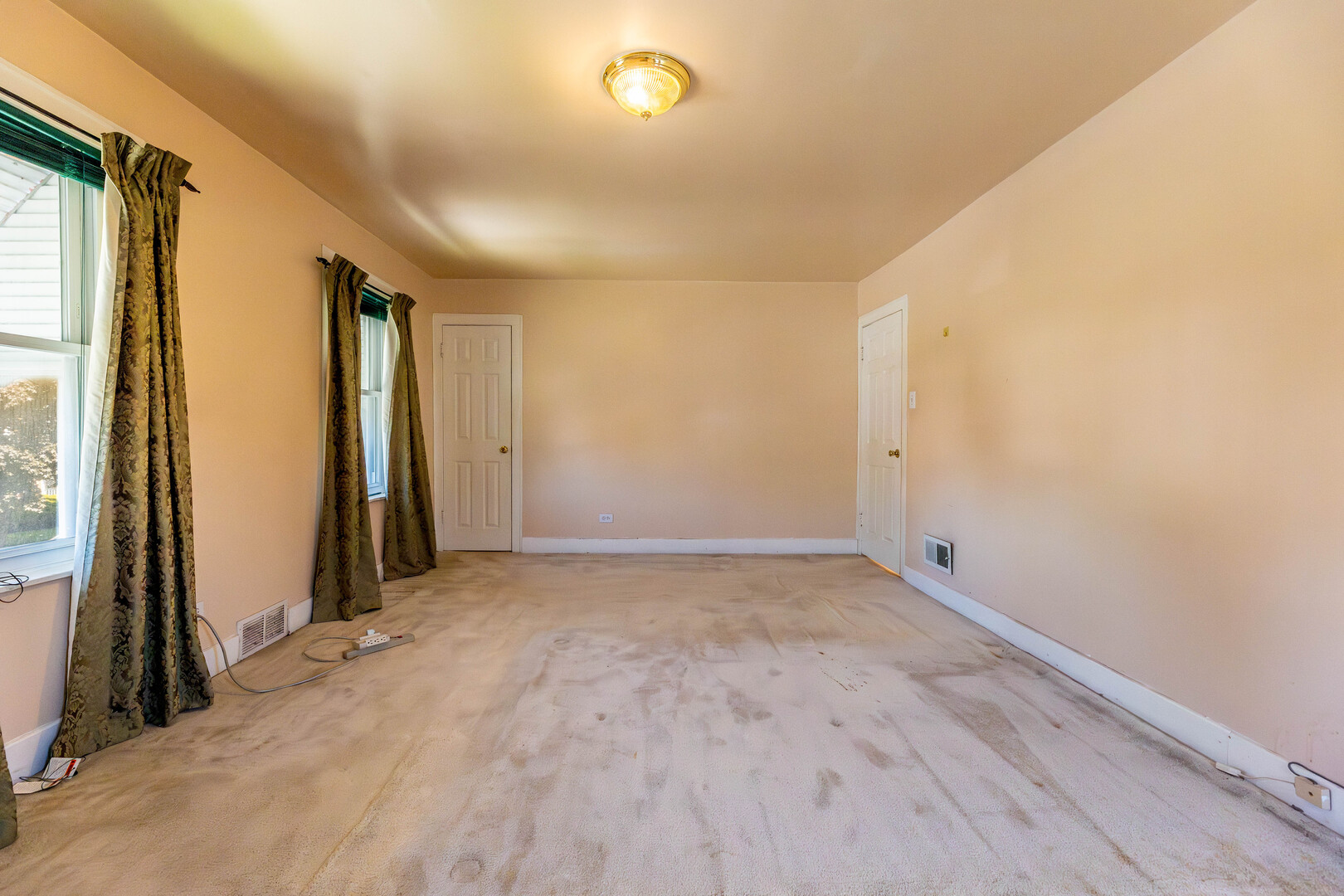 10211 South Eberhart Avenue Chicago IL 60628