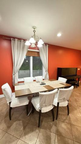 422 West 42nd Place Chicago IL 60609