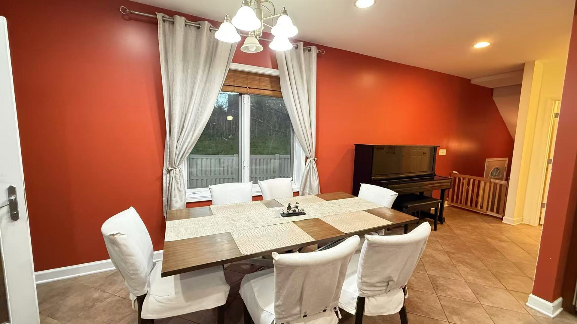 422 West 42nd Place Chicago IL 60609