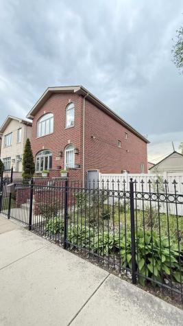422 West 42nd Place Chicago IL 60609