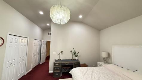 422 West 42nd Place Chicago IL 60609