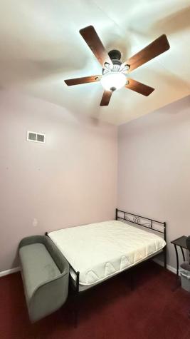 422 West 42nd Place Chicago IL 60609