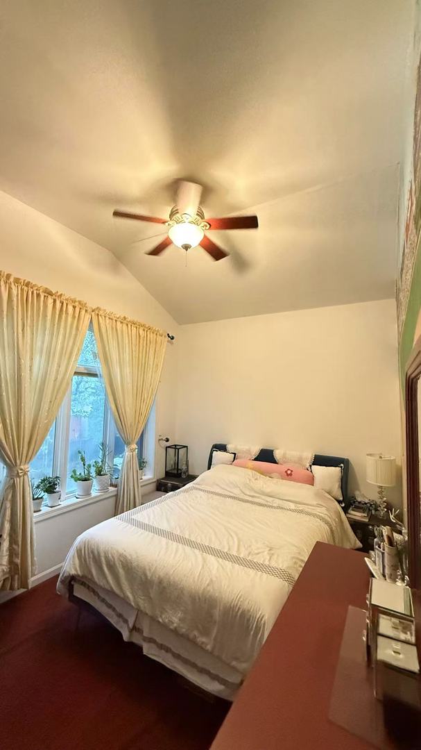 422 West 42nd Place Chicago IL 60609