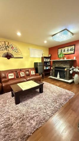 422 West 42nd Place Chicago IL 60609