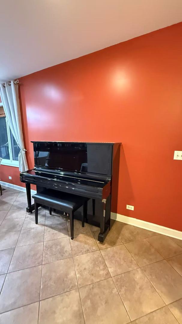 422 West 42nd Place Chicago IL 60609
