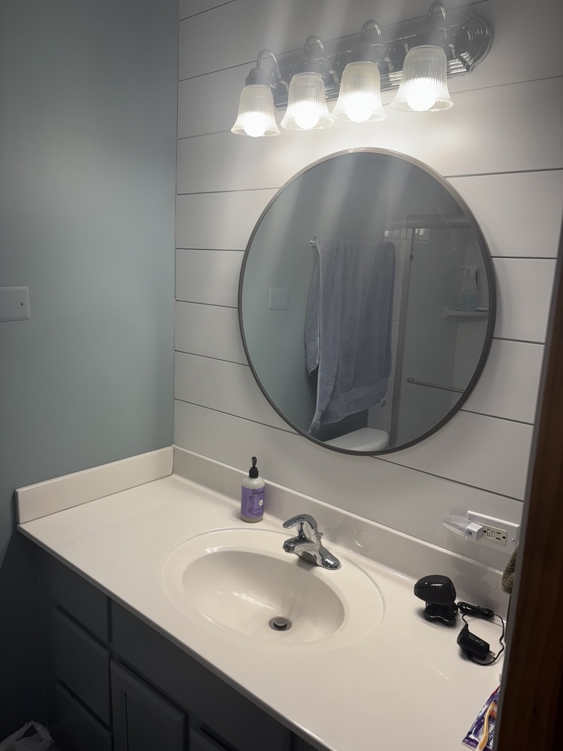 11317 South Champlain Avenue Chicago IL 60628