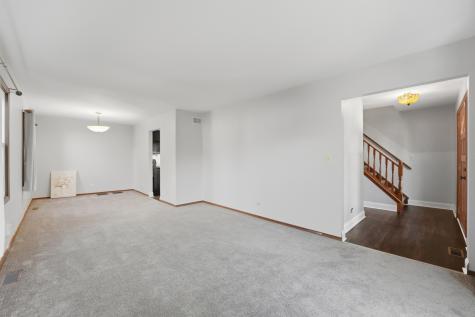 1133 Tewes Lane Beach Park IL 60099