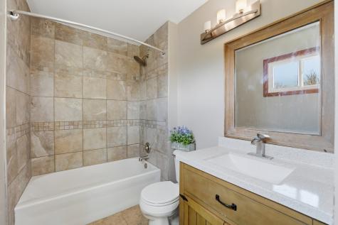 1133 Tewes Lane Beach Park IL 60099
