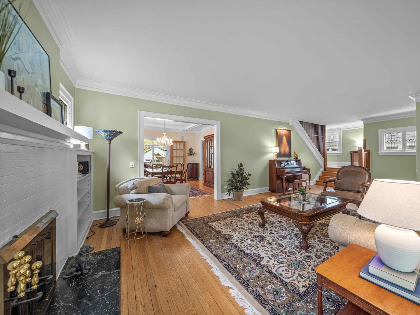 1115 Forest Avenue Wilmette IL 60091