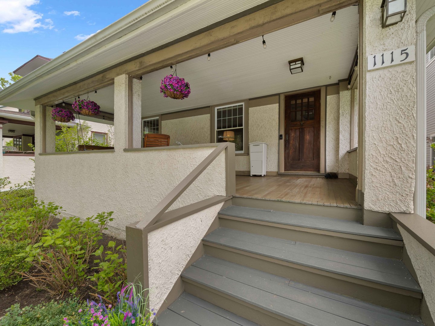 1115 Forest Avenue Wilmette IL 60091