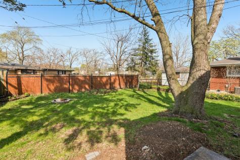 8646 Harms Road Skokie IL 60077