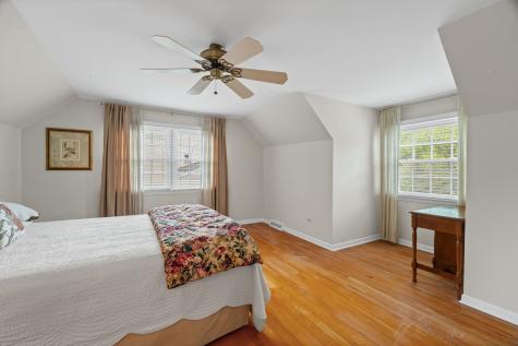 1533 North Belmont Avenue Arlington Heights IL 60004