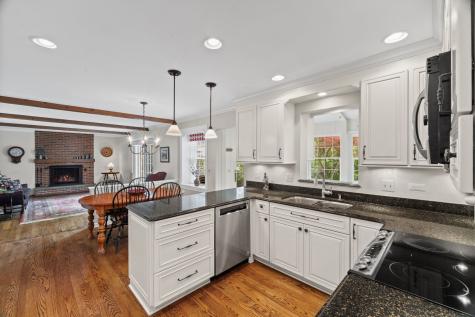 1533 North Belmont Avenue Arlington Heights IL 60004