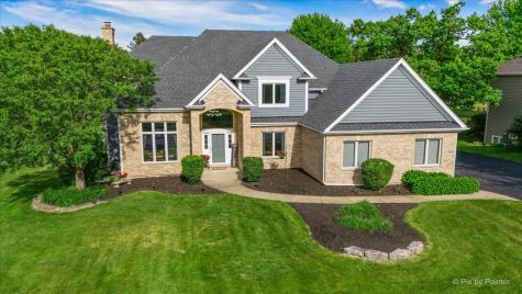 7104 Dove Way Cary IL 60013