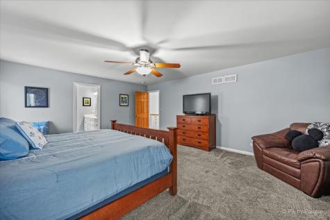 7104 Dove Way Cary IL 60013
