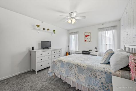 7104 Dove Way Cary IL 60013
