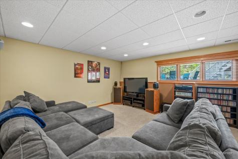 7104 Dove Way Cary IL 60013