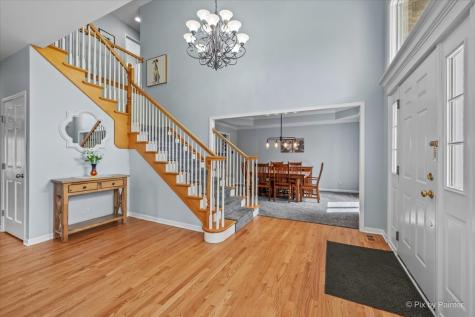 7104 Dove Way Cary IL 60013