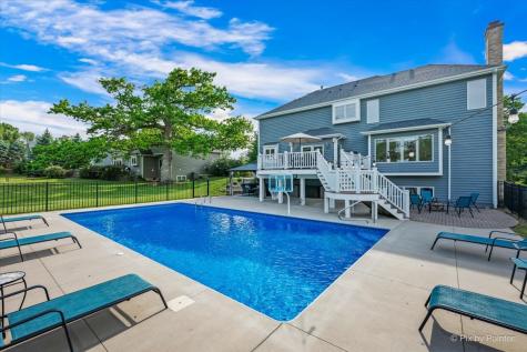 7104 Dove Way Cary IL 60013