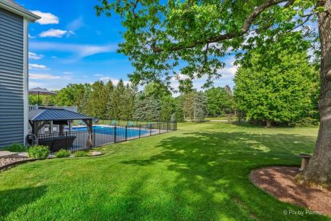 7104 Dove Way Cary IL 60013