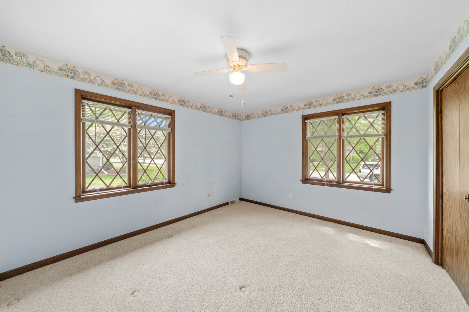 2445 Coach And Surrey Lane Aurora IL 60506