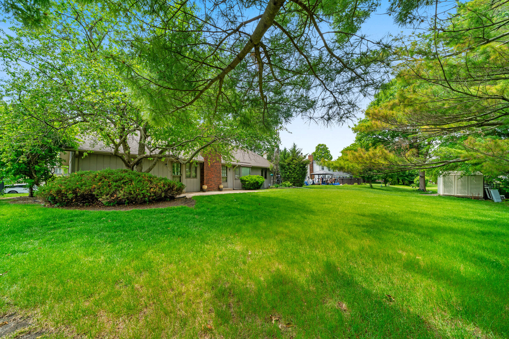2445 Coach And Surrey Lane Aurora IL 60506