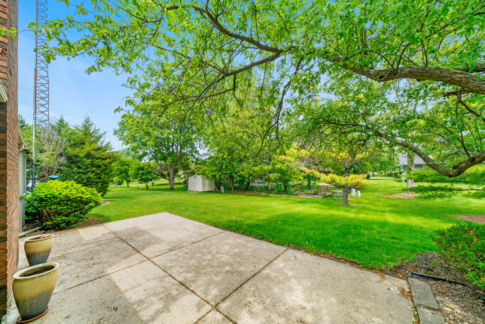 2445 Coach And Surrey Lane Aurora IL 60506