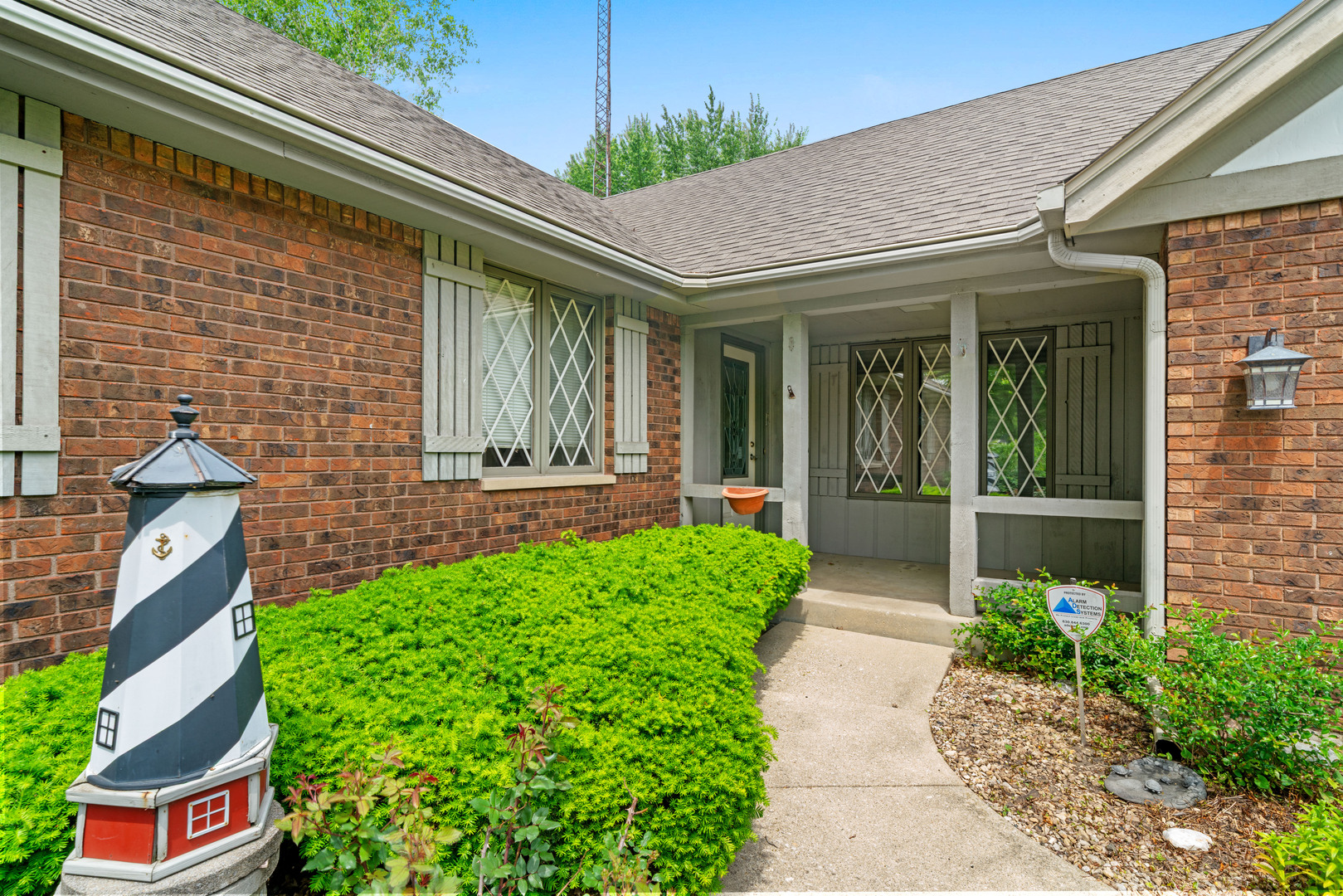 2445 Coach And Surrey Lane Aurora IL 60506