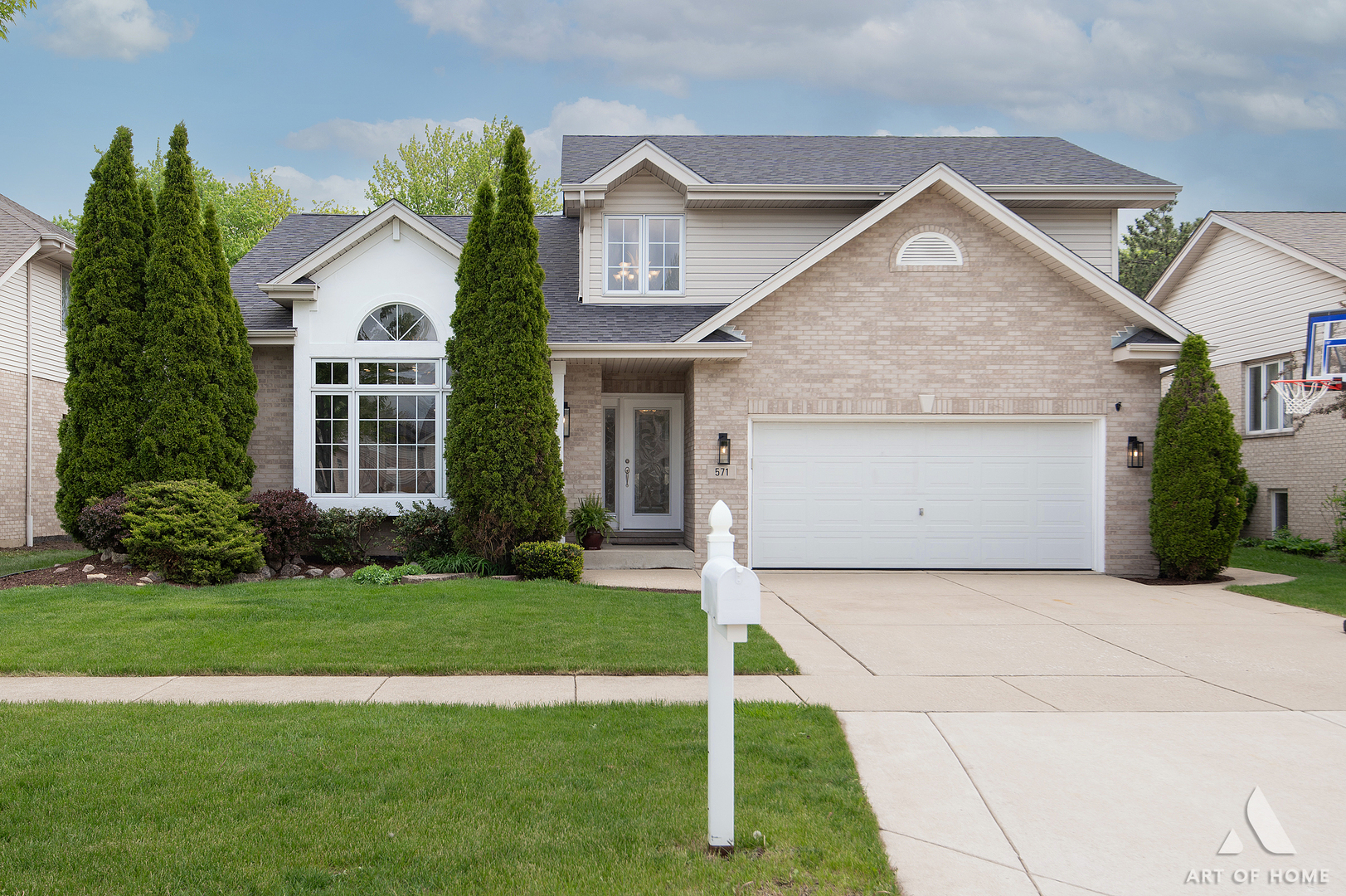 571 North Veterans Parkway Addison IL 60101