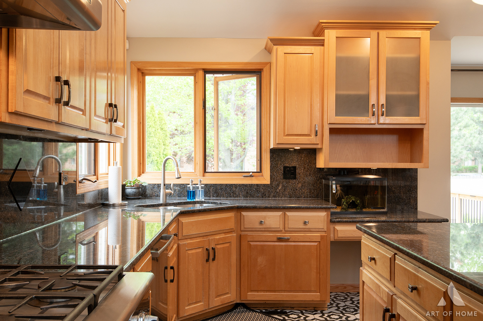 571 North Veterans Parkway Addison IL 60101