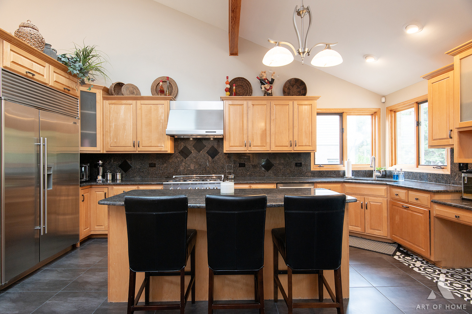 571 North Veterans Parkway Addison IL 60101